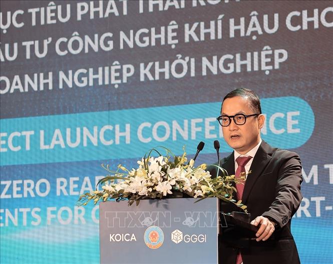 Ông Lê Việt Anh, Phó vụ trưởng Vụ Tài chính kinh tế ngành, Bộ Tài chính phát biểu. Ảnh: Phạm Hậu - TTXVN