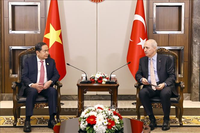 Chủ tịch Quốc hội Trần Thanh Mẫn hội kiến Chủ tịch Quốc hội Thổ Nhĩ Kỳ Numan Kurtulmus. Ảnh: Doãn Tấn – TTXVN