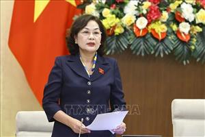 Phó Chủ tịch Quốc hội Nguyễn Thị Hồng làm việc với Thường trực Ủy ban Kinh tế và Tài chính