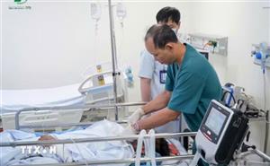 Đà Nẵng: Cấp cứu kịp thời một thuyền viên bị đột quỵ trên biển