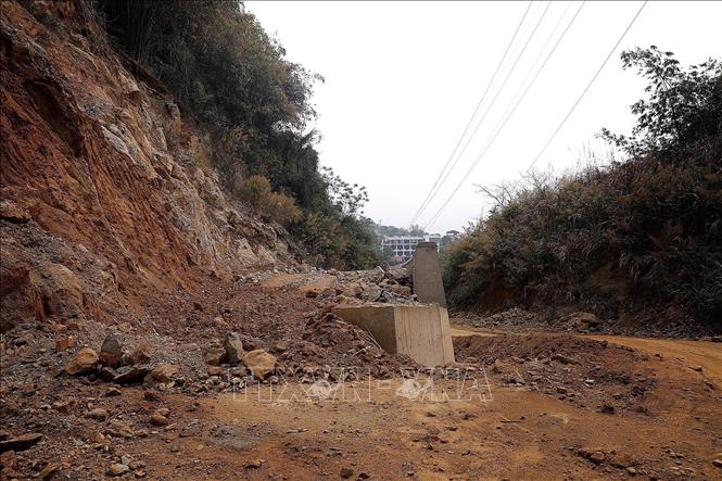 Các hạng mục Dự án kè xử lý sạt lở đường Bích Trụ 