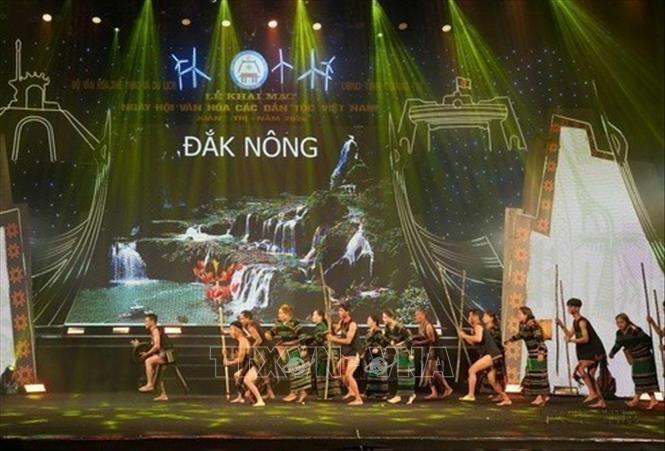 Hòa tấu cồng chiêng của dân tộc Mơ Nông ở Đắk Nông trong Ngày hội Văn hóa các dân tộc Việt Nam tại tỉnh Quảng Trị năm 2024. Ảnh: Nguyên Linh - TTXVN