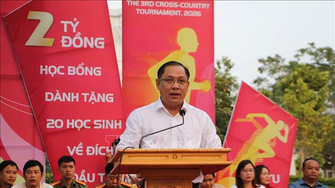  Ông Trần Chí Hùng, Phó Chủ tịch UBND thành phố Cần Thơ phát biểu. Ảnh: Hồng Thái - TTXVN