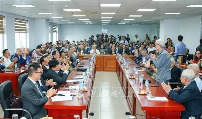 Hội Nhà báo Việt Nam tổ chức Tọa đàm “Nhà báo-nhà ngoại giao Lý Văn Sáu - một tấm lòng son sắt” (Hà Nội, 1/11/2024). Ảnh: Sơn Hải - TTXVN