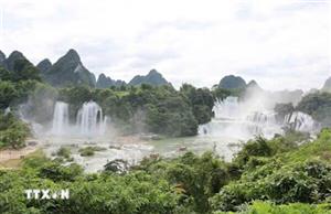 Du lịch xuyên biên giới Việt-Trung đẩy mạnh hợp tác đào tạo và ứng dụng AI