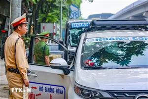Hà Nội sử dụng thiết bị chuyên dụng hỗ trợ phát hiện và xử lý vi phạm giao thông