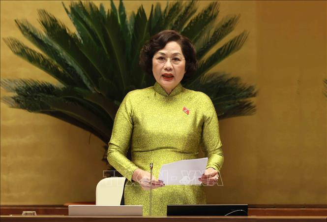 Phó Chủ tịch Quốc hội Nguyễn Thị Hồng điều hành phiên họp. Ảnh: An Đăng - TTXVN