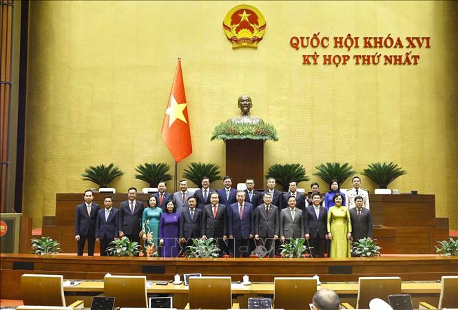 Các đồng chí Lãnh đạo Đảng và Nhà nước với đoàn Đại biểu Quốc hội thành phố Đà Nẵng. Ảnh: TTXVN