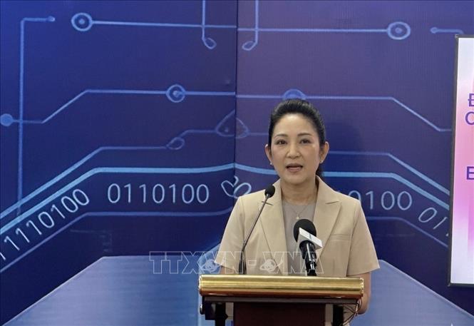 Bà Nguyễn Thị Thanh Thuý, Phó Giám đốc Sở Văn hoá và Thể thao TP. Hồ Chí Minh chia sẻ về định hướng phát triển công nghiệp văn hoá của Thành phố trong kỷ nguyên số. Ảnh: Hữu Duyên - TTXVN