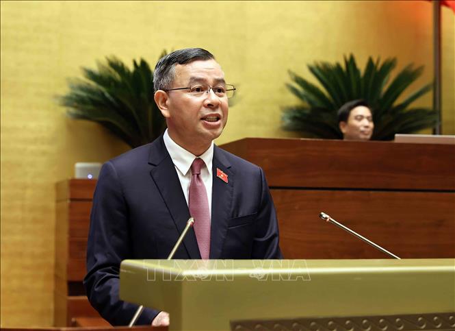 Bộ trưởng Bộ Tài chính Ngô Văn Tuấn phát biểu giải trình, làm rõ một số vấn đề đại biểu Quốc hội nêu. Ảnh: An Đăng - TTXVN