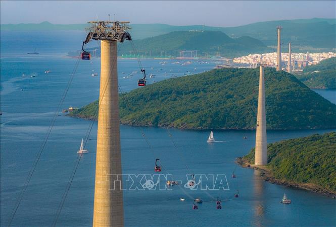 Cáp treo Hòm Thơm, đặc khu Phú Quốc (An Giang). Ảnh: TTXVN phát
