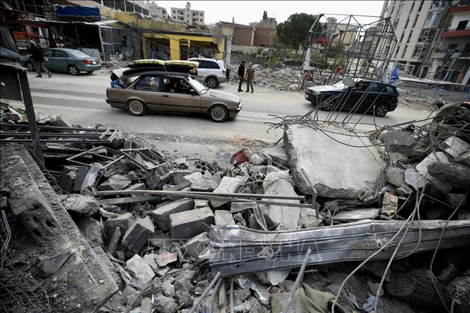 Cảnh tàn phá do xung đột tại Qasmiyeh, Liban. Ảnh: THX/TTXVN