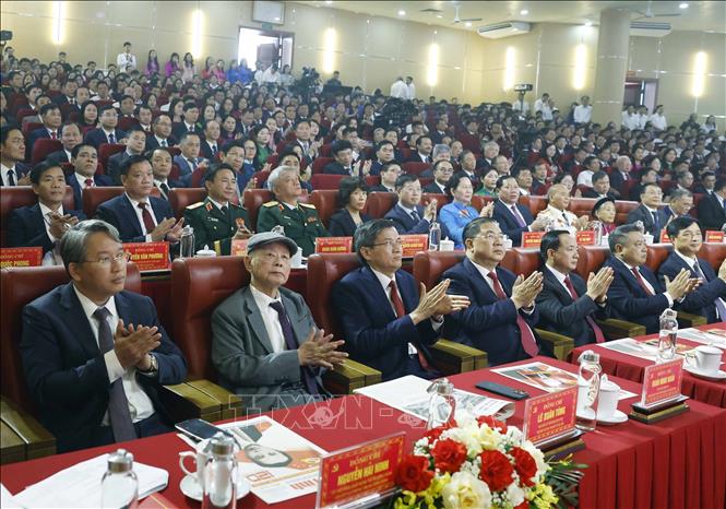 Các đại biểu tham dự buổi lễ. Ảnh: Thống Nhất -TTXVN