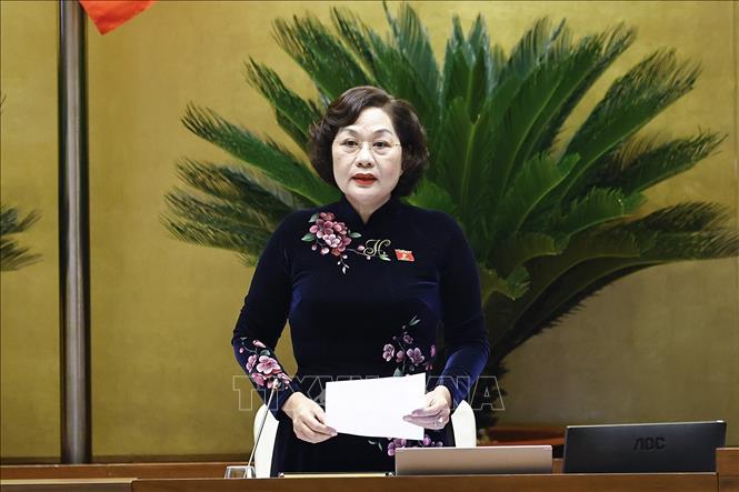 Phó Chủ tịch Quốc hội Nguyễn Thị Hồng điều hành phiên họp. Ảnh: Doãn Tấn - TTXVN