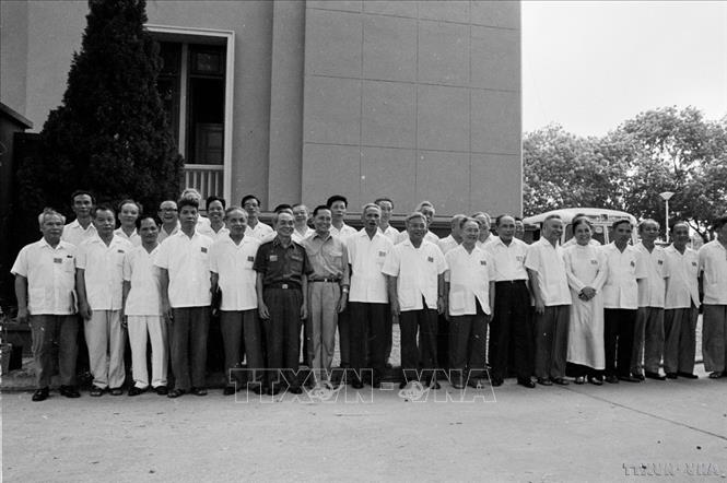 Hội đồng Bộ trưởng nước Cộng hòa xã hội chủ nghĩa Việt Nam do Quốc hội khóa VI bầu ra (1976). Ảnh: TTXVN