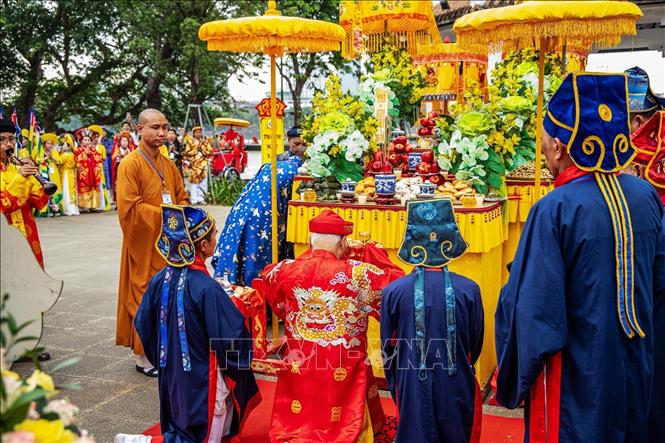 Lễ Cáo Yết, cầu an diễn ra tại Công viên Thương Bạc. Ảnh: Vân Chi/TTXVN phát
