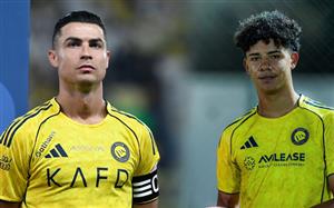 Bố con nhà Ronaldo sắp chính thức đá cùng nhau tại 1 đội bóng