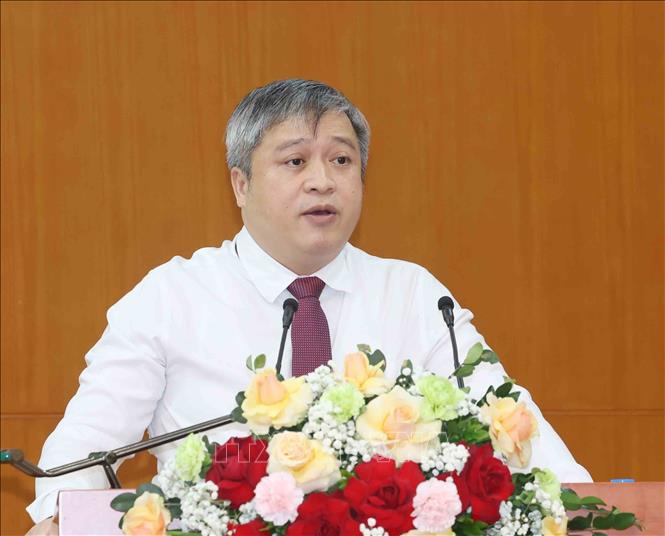 Đồng chí Nguyễn Tiến Hưng, Uỷ viên Trung ương Đảng, Phó Chủ nhiệm Thường trực Uỷ ban Kiểm tra Trung ương phát biểu khai mạc hội nghị. Ảnh: Phương Hoa - TTXVN