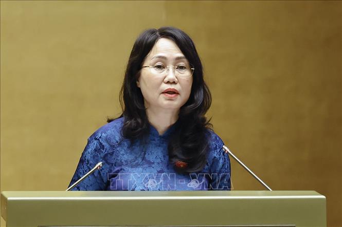 Bộ trưởng Bộ Văn hóa, Thể thao và Du lịch Lâm Thị Phương Thanh phát biểu giải trình, làm rõ một số vấn đề đại biểu Quốc hội nêu. Ảnh: Doãn Tấn - TTXVN