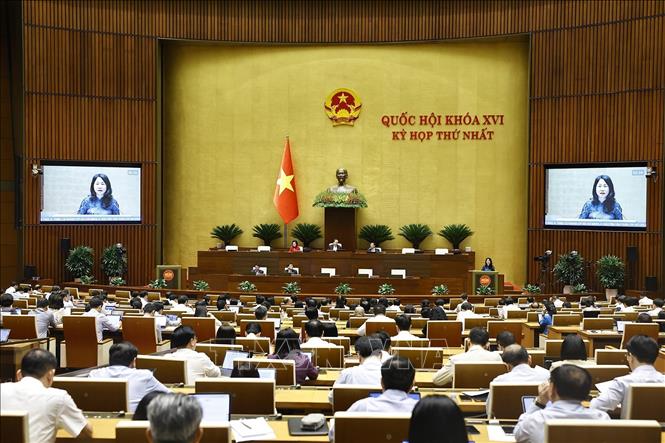 Bộ trưởng Bộ Văn hóa, Thể thao và Du lịch Lâm Thị Phương Thanh phát biểu giải trình, làm rõ một số vấn đề đại biểu Quốc hội nêu. Ảnh: Doãn Tấn - TTXVN