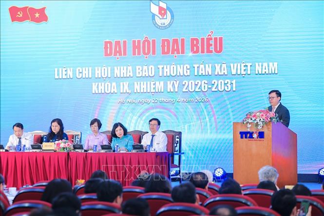 Đồng chí Lê Quốc Minh, Ủy viên Trung ương Đảng, Phó Trưởng Ban Tuyên giáo và Dân vận Trung ương, Tổng Biên tập báo Nhân Dân, Chủ tịch Hội Nhà báo Việt Nam phát biểu tại Đại hội. Ảnh: Lê Đông - TTXVN