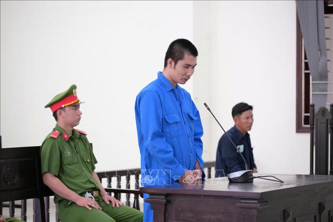 Bị cáo Đỗ Bảo Anh bị Tòa án nhân dân tỉnh Tây Ninh tuyên phạt án tù chung thân vì hành vi “giết người”. Ảnh: TTXVN phát