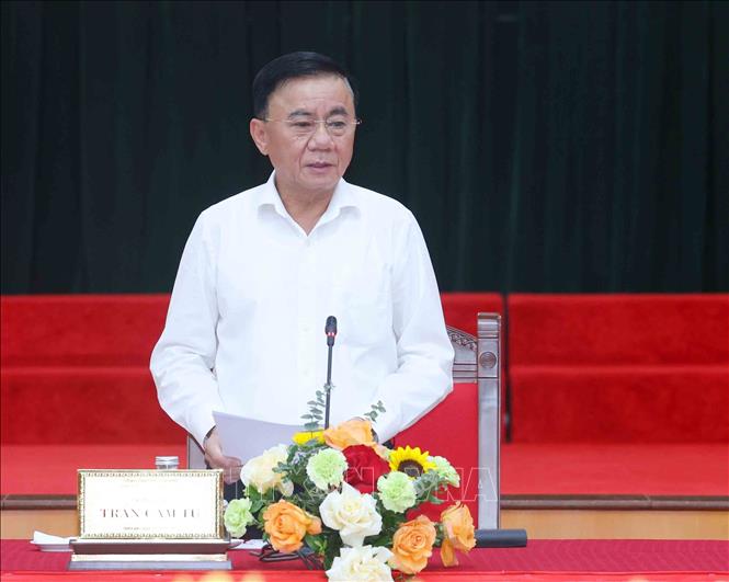 Đồng chí Trần Cẩm Tú, Uỷ viên Bộ Chính trị, Thường trực Ban Bí thư phát biểu chỉ đạo hội nghị. Ảnh: Phương Hoa - TTXVN