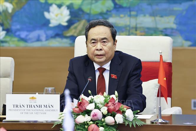 Chủ tịch Quốc hội Trần Thanh Mẫn phát biểu tại cuộc hội kiến Tổng thống Hàn Quốc Lee Jae Myung. Ảnh: Doãn Tấn - TTXVN