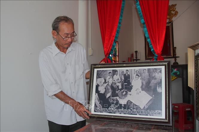 Các kỷ vật được lưu giữ tại Di tích quốc gia Địa điểm Trận Giồng Bốm. Ảnh: Chanh Đa - TTXVN