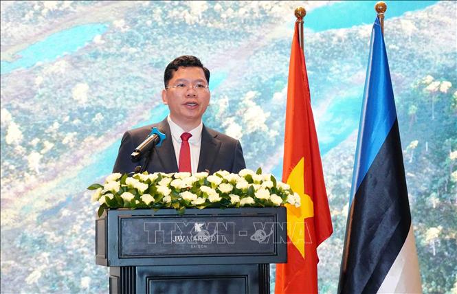 Ông Hoàng Nguyên Dinh, Phó Chủ tịch UBND Thành phố Hồ Chí Minh dự và phát biểu tại sự kiện. Ảnh: Trung Tuyến - TTXVN