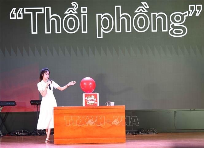 Vòng thi Tỏa sáng, các thí sinh mang đến những phần trình diễn đa dạng, thể hiện dấu ấn cá nhân rõ nét. Ảnh: Thanh Tùng - TTXVN