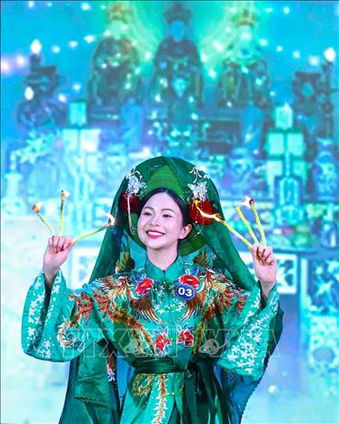 Vòng thi Tỏa sáng, các thí sinh mang đến những phần trình diễn đa dạng, thể hiện dấu ấn cá nhân rõ nét. Ảnh: Thanh Tùng - TTXVN