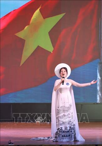 Vòng thi Tỏa sáng, các thí sinh mang đến những phần trình diễn đa dạng, thể hiện dấu ấn cá nhân rõ nét. Ảnh: Thanh Tùng - TTXVN