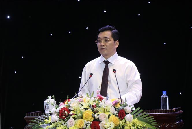 Đại diện Ban Quản lý các Khu công nghiệp tỉnh Bắc Ninh phát biểu. Ảnh: Thanh Thương- TTXVN