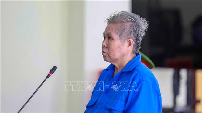 Bị cáo Trần Thị Kim Dung tại phiên tòa. Ảnh: Minh Phú – TTXVN