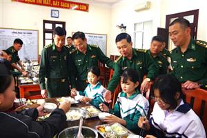 Gieo mầm xanh hạnh phúc nơi chân sóng