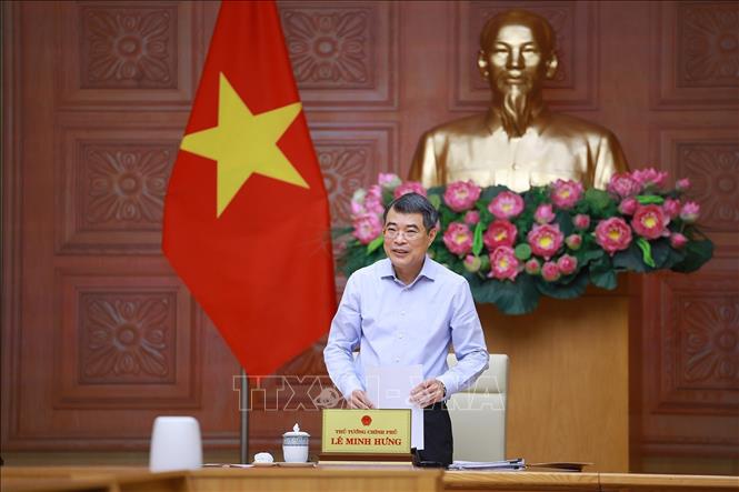 Thủ tướng Lê Minh Hưng làm việc với lãnh đạo Bộ Giáo dục và Đào tạo. Ảnh: Dương Giang – TTXVN
