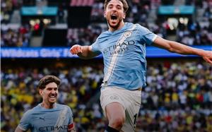 Ngược dòng vất vả trước đội hạng Nhất, Man City lọt vào chung kết cúp FA