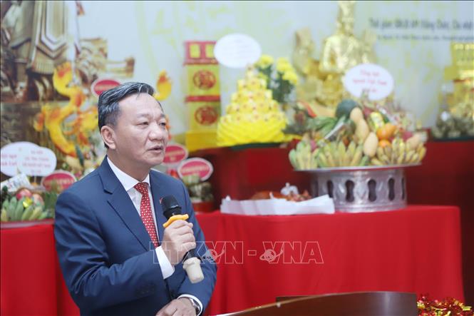 Đại sứ Việt Nam tại Lào Nguyễn Minh Tâm phát biểu tại Lễ Giỗ Tổ Hùng Vương ở Lào năm 2026. Ảnh: Xuân Tú - PV TTXVN tại Lào