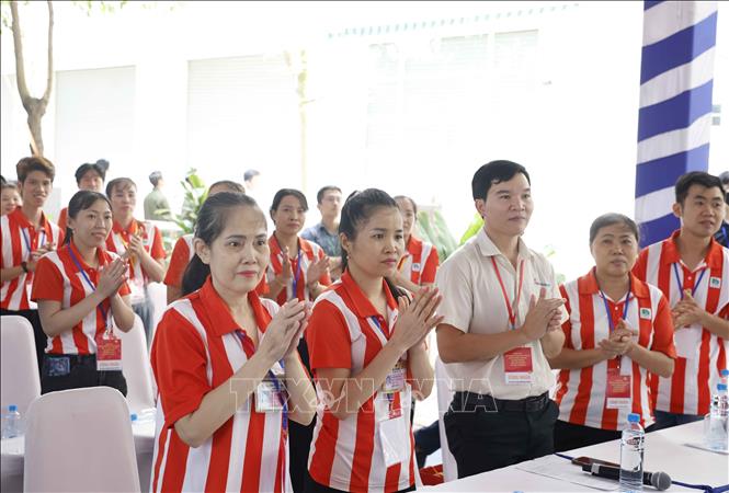 Công nhân, người lao động tại Thành phố Hồ Chí Minh tại buổi gặp mặt. Ảnh: Thống Nhất – TTXVN