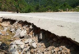 Quảng Ngãi cần sớm nâng cấp tuyến tỉnh lộ 623​