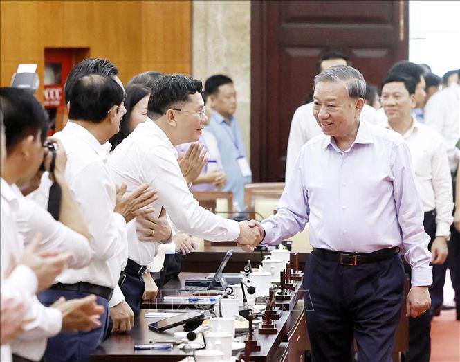 Tổng Bí thư, Chủ tịch nước Tô Lâm và các đại biểu. Ảnh: Thống Nhất – TTXVN