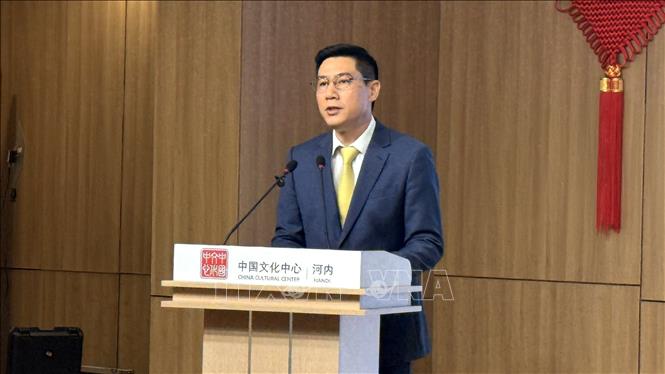 Ông Trương Đức Sơn, Giám đốc Trung tâm Văn hóa Trung Quốc tại Hà Nội phát biểu. Ảnh: Ngọc Bích - TTXVN