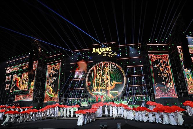 Tiết mục nghệ thuật tại chương trình. Ảnh: Khánh Hoà - TTXVN