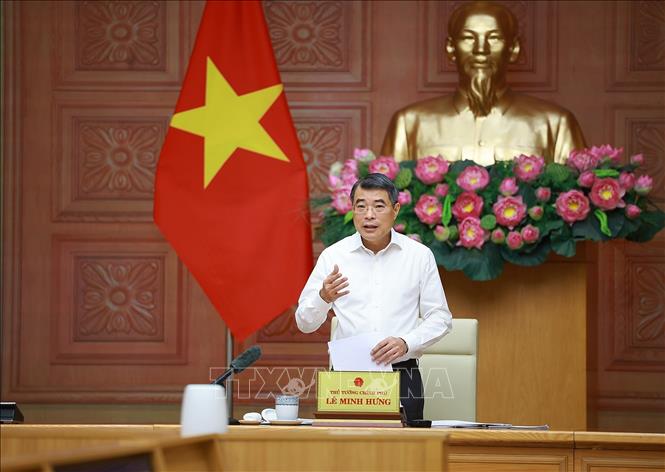 Thủ tướng Lê Minh Hưng làm việc với lãnh đạo Bộ Tài chính. Ảnh: Dương Giang – TTXVN
