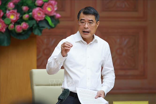 Thủ tướng Lê Minh Hưng làm việc với lãnh đạo Bộ Tài chính. Ảnh: Dương Giang – TTXVN
