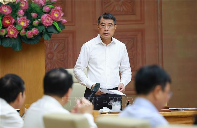 Thủ tướng Lê Minh Hưng làm việc với lãnh đạo Bộ Tài chính. Ảnh: Dương Giang – TTXVN
