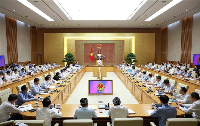 Thủ tướng Lê Minh Hưng làm việc với lãnh đạo Bộ Nông nghiệp và Môi trường. Ảnh: Dương Giang – TTXVN
