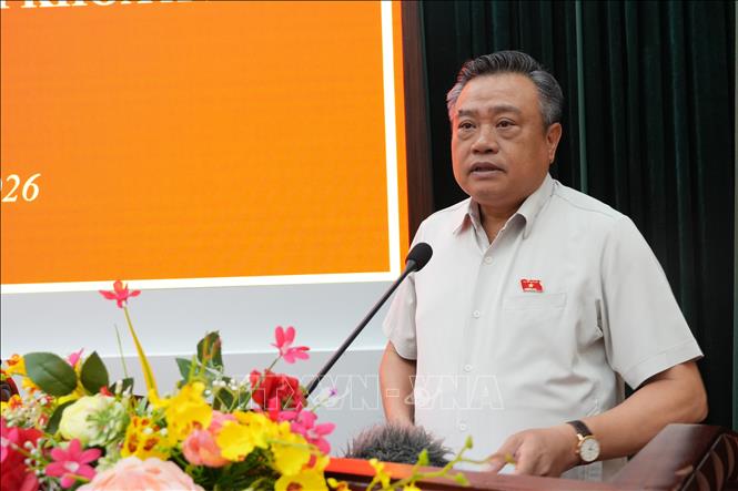 Đồng chí Trần Sỹ Thanh, Ủy viên Bộ Chính trị, Bí thư Trung ương Đảng, Chủ nhiệm Ủy ban kiểm tra Trung ương phát biểu tại buổi tiếp xúc. Ảnh: Tiến Vĩnh –TTXVN 