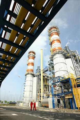 Một góc nhà máy điện Tuabin khí Chu trình hỗn hợp Nhơn Trạch 2, Nhà máy điện Nhơn Trạch 2 (Đồng Nai). Ảnh: Huy Hùng – TTXVN